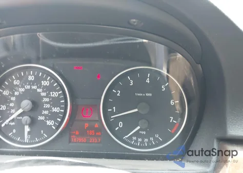 2006 BMW 325I from USA, damaged, VIN WBAVB13526KX49454